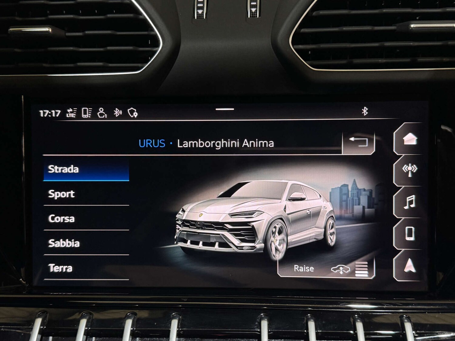 Used Lamborghini Urus 2020 for sale - 76577475: Photo 20