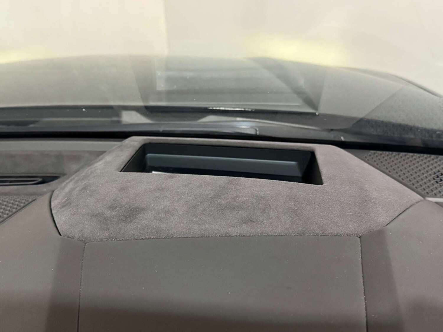 Used Lamborghini Urus 2020 for sale - 76577475: Photo 28