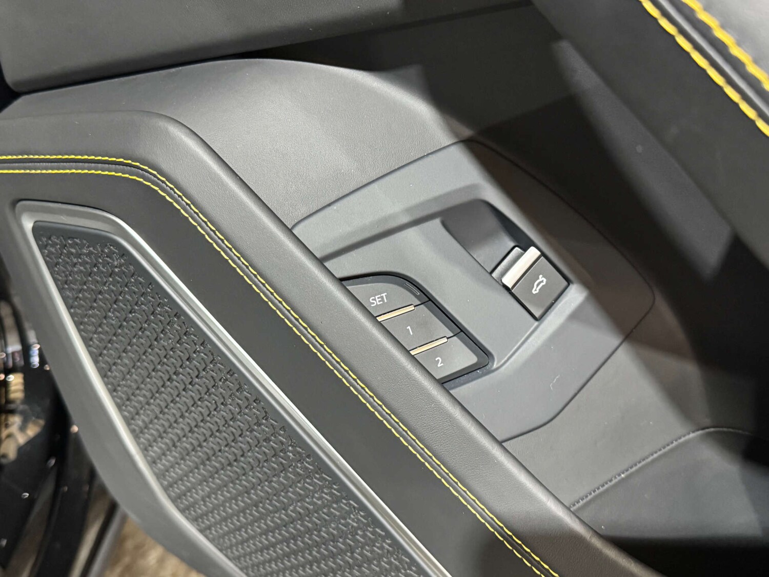 Used Lamborghini Urus 2020 for sale - 76577475: Photo 29