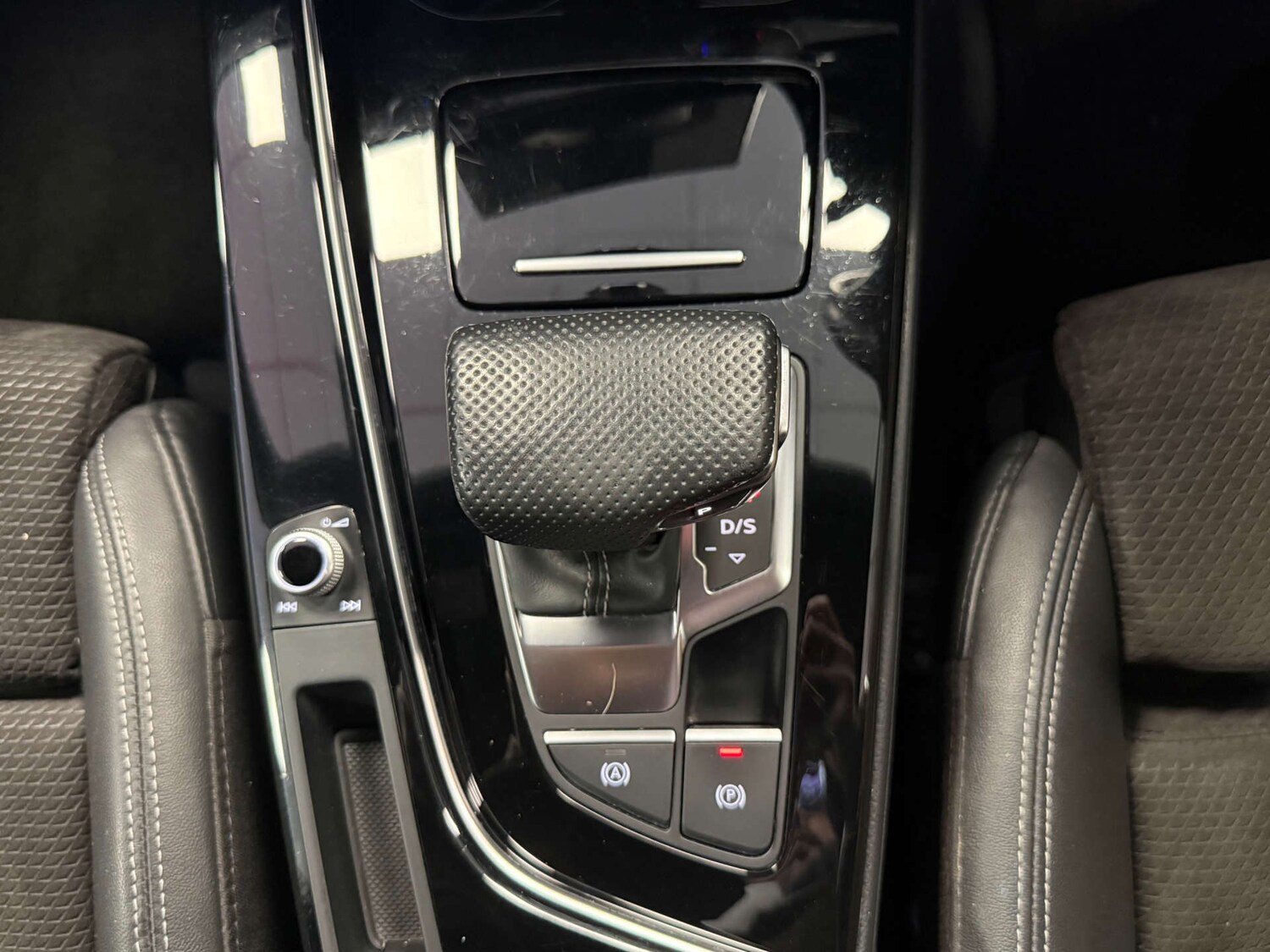 Used Audi A4 2020 for sale - 77697455: Photo 28