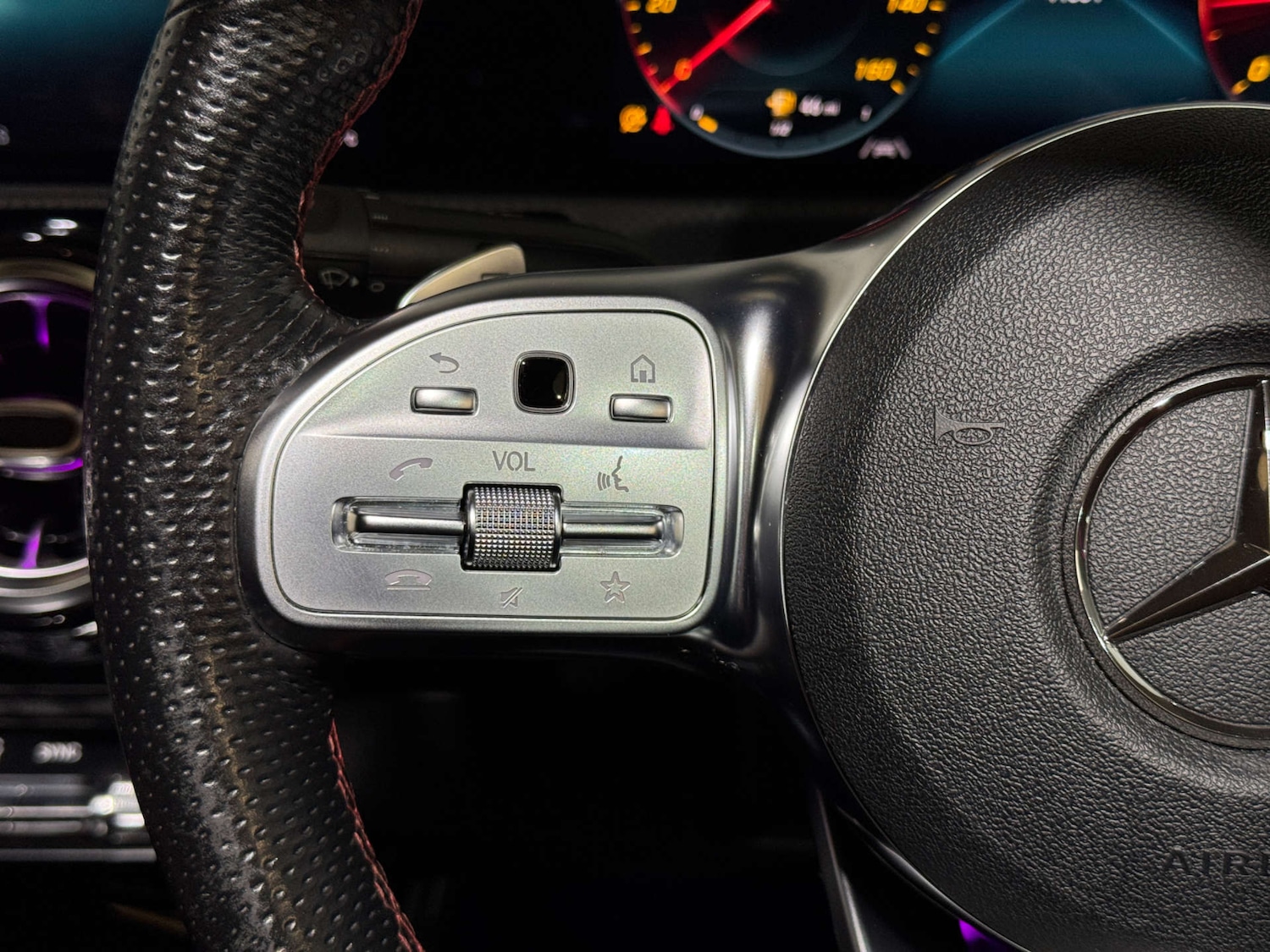 Used Mercedes-Benz CLA 2019 for sale - 76407017: Photo 27