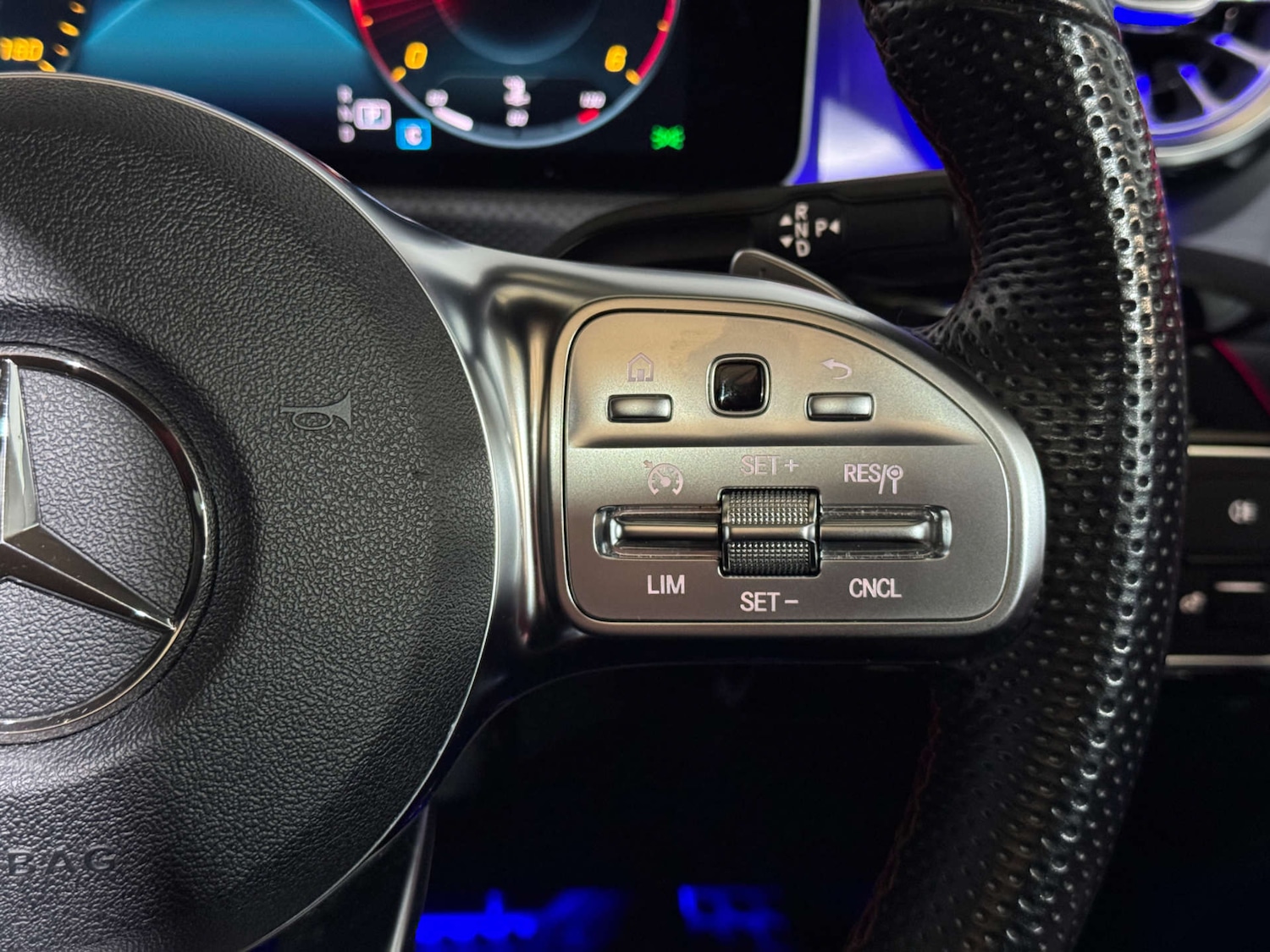 Used Mercedes-Benz CLA 2019 for sale - 76407017: Photo 28