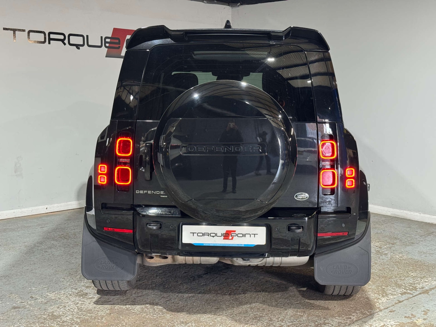 Used Land Rover Defender 2021 for sale - 75973323: Photo 5