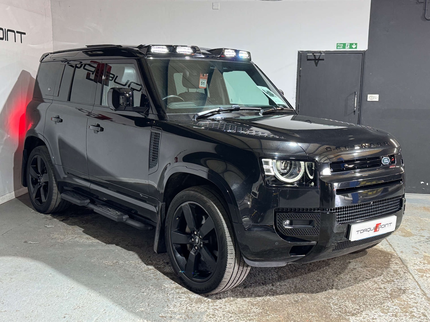 Used Land Rover Defender 2021 for sale - 75973323: Photo 8