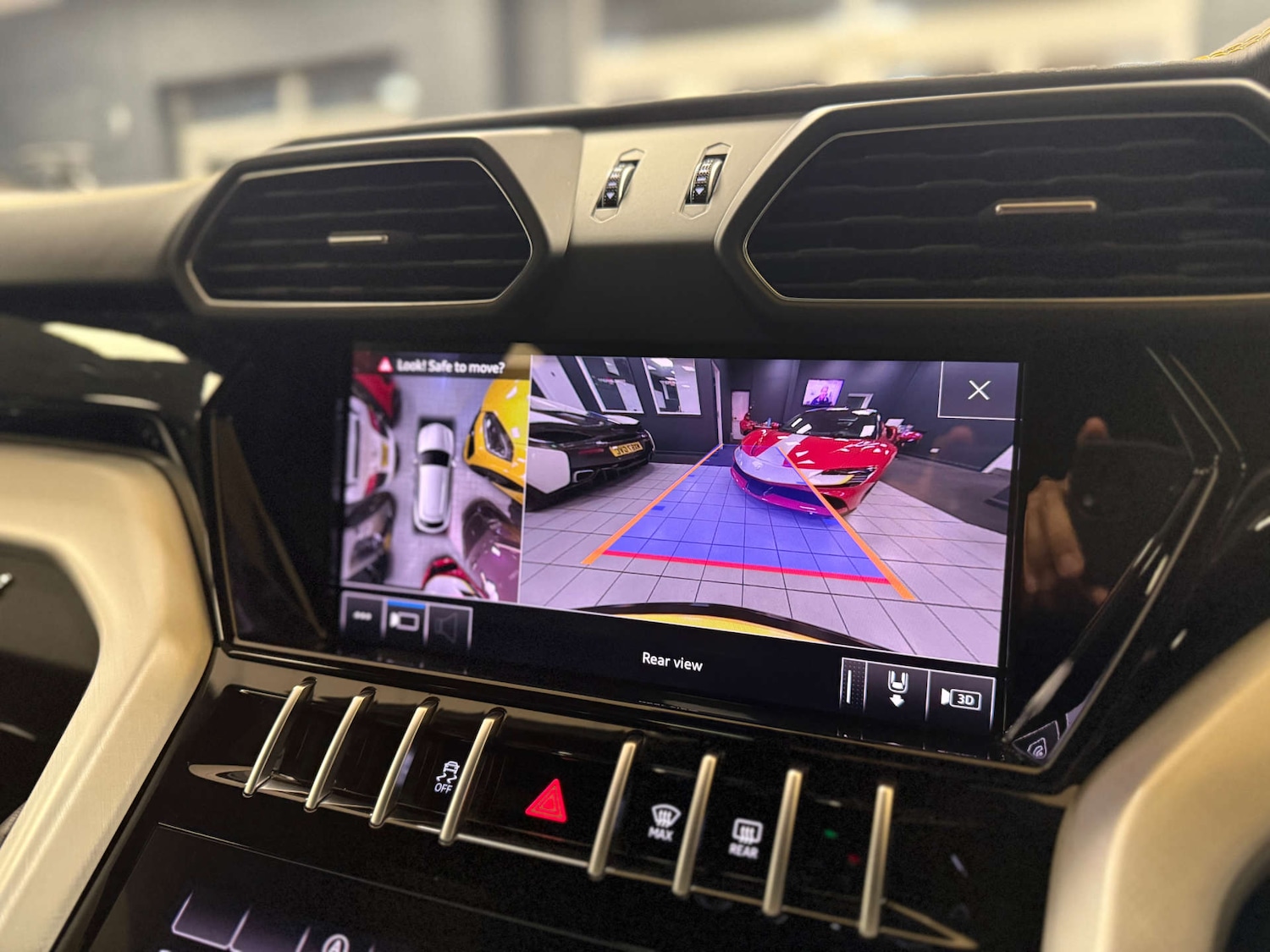 Used Lamborghini Urus 2019 for sale - 76884386: Photo 31