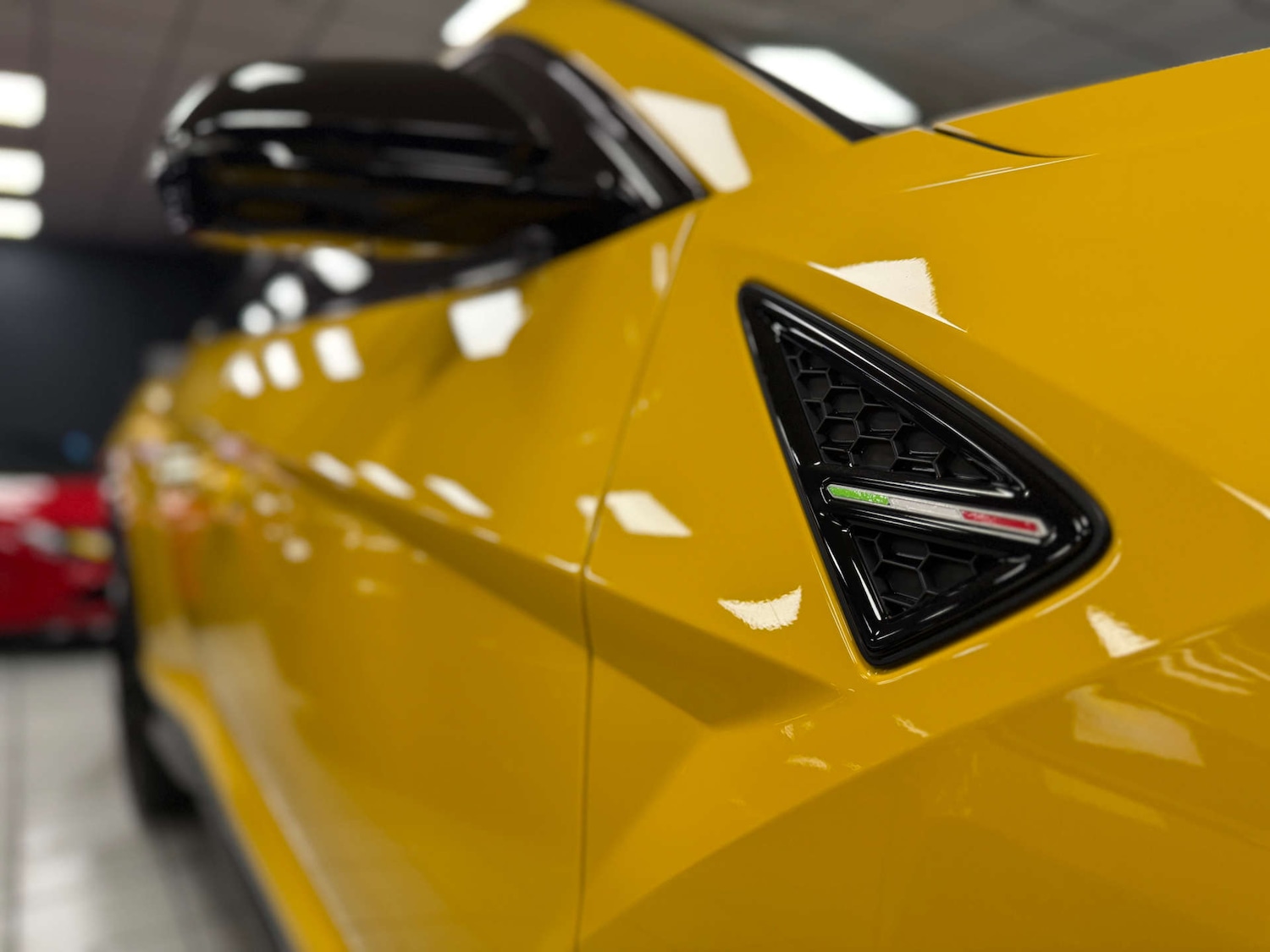 Used Lamborghini Urus 2019 for sale - 76884386: Photo 39