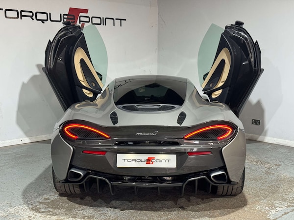 Used McLaren 570GT 2017 for sale - 76093851: Photo 23