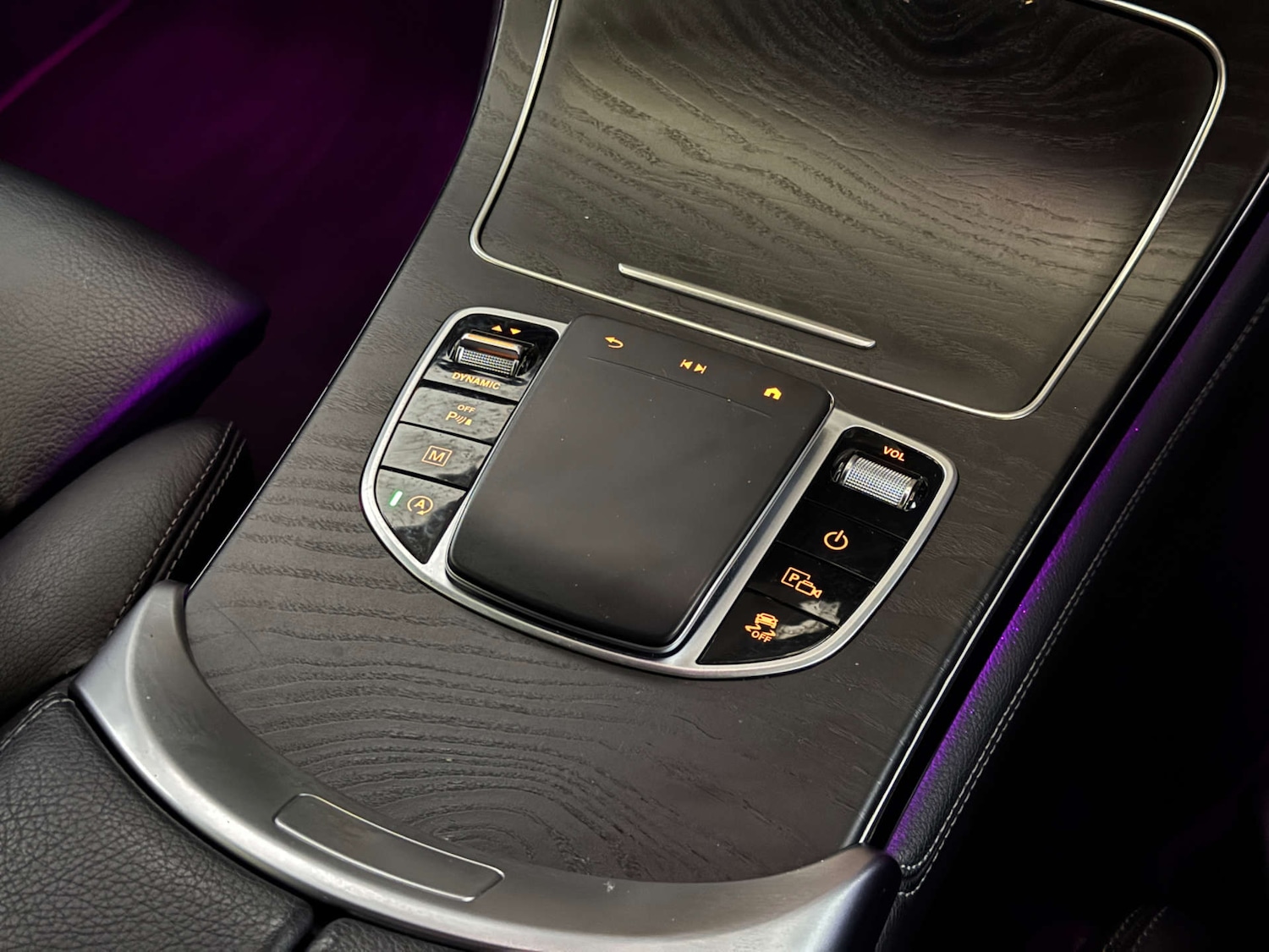 Used Mercedes-Benz GLC 2020 for sale - 76579678: Photo 24