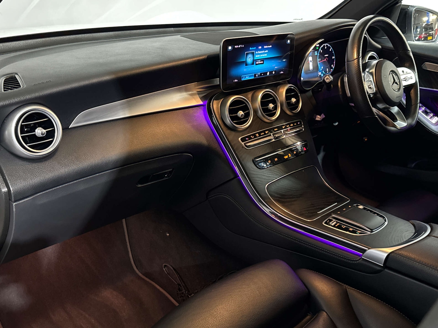 Used Mercedes-Benz GLC 2020 for sale - 76579678: Photo 31