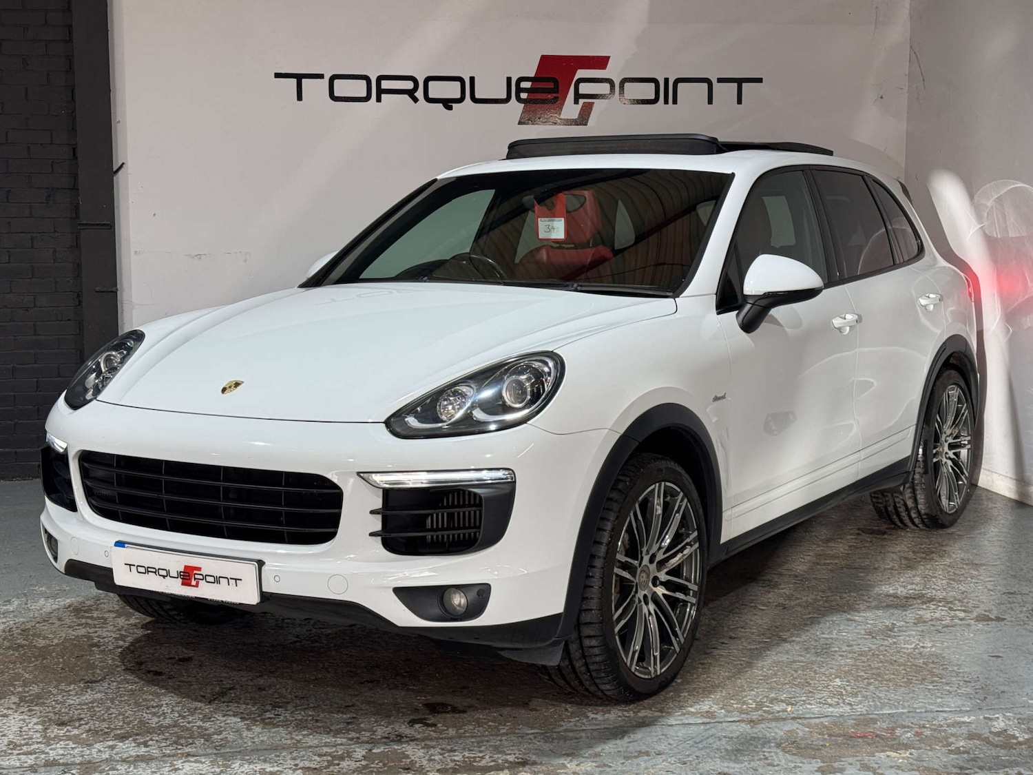 Used Porsche Cayenne 2015 for sale - 76367321: Photo 37