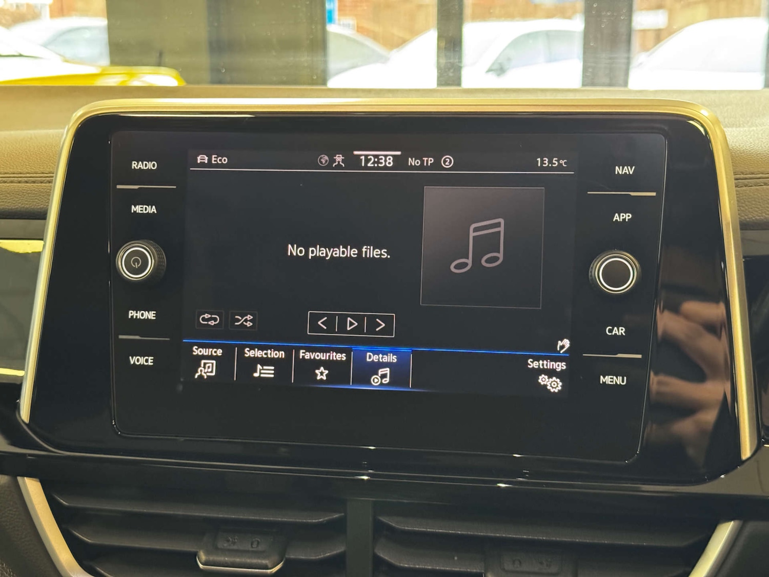 Used Volkswagen T-Roc 2022 for sale - 77237219: Photo 15