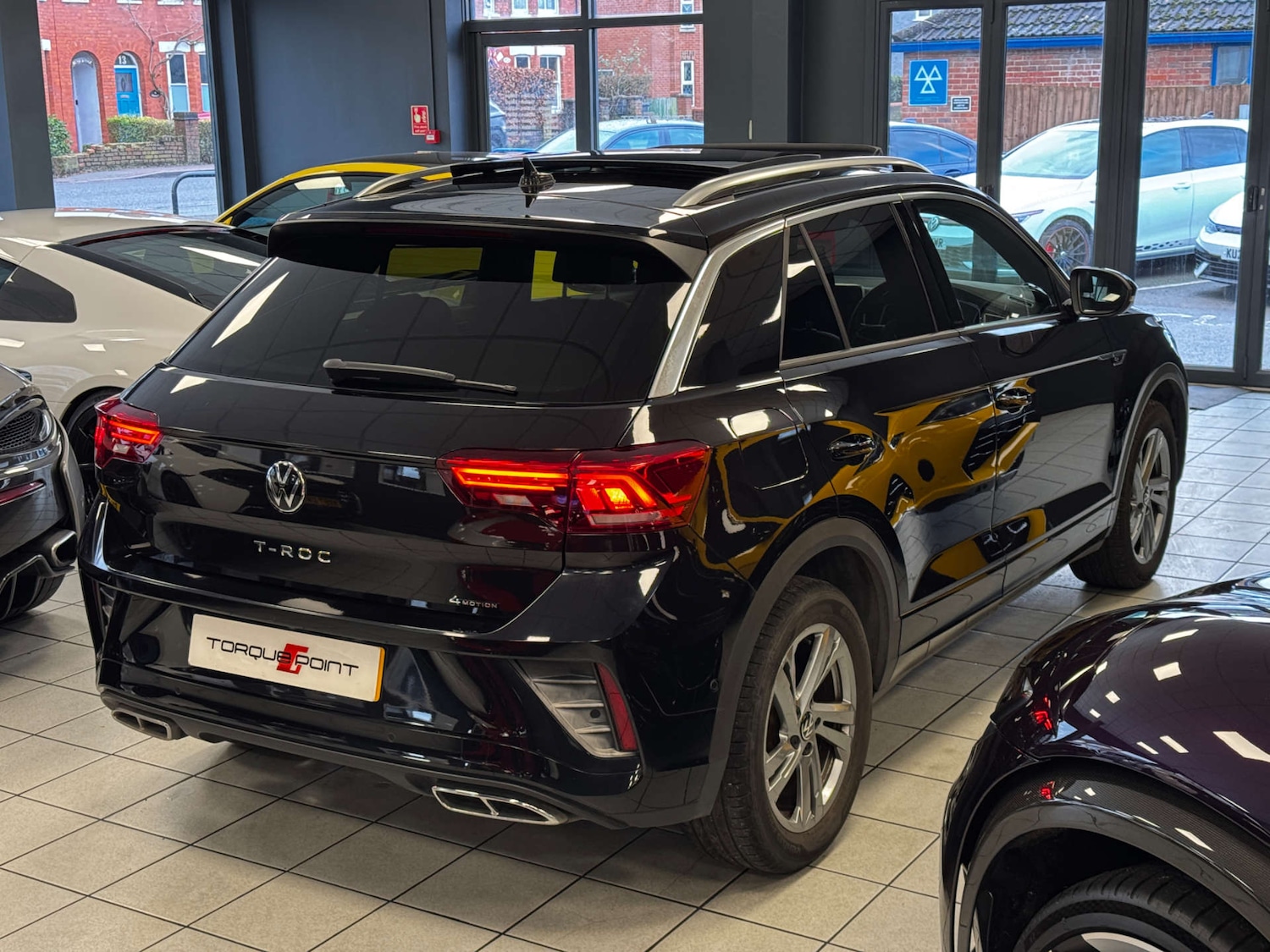 Used Volkswagen T-Roc 2022 for sale - 77237219: Photo 6