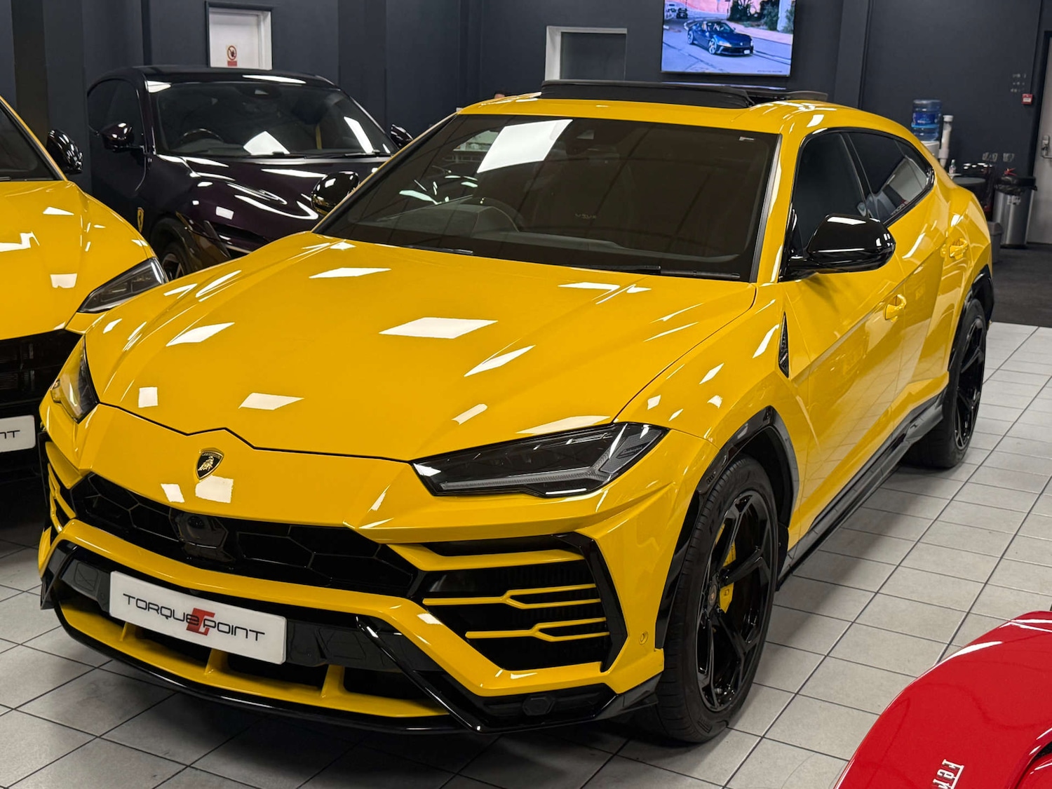 Used Lamborghini Urus 2019 for sale - 76973909: Photo 12