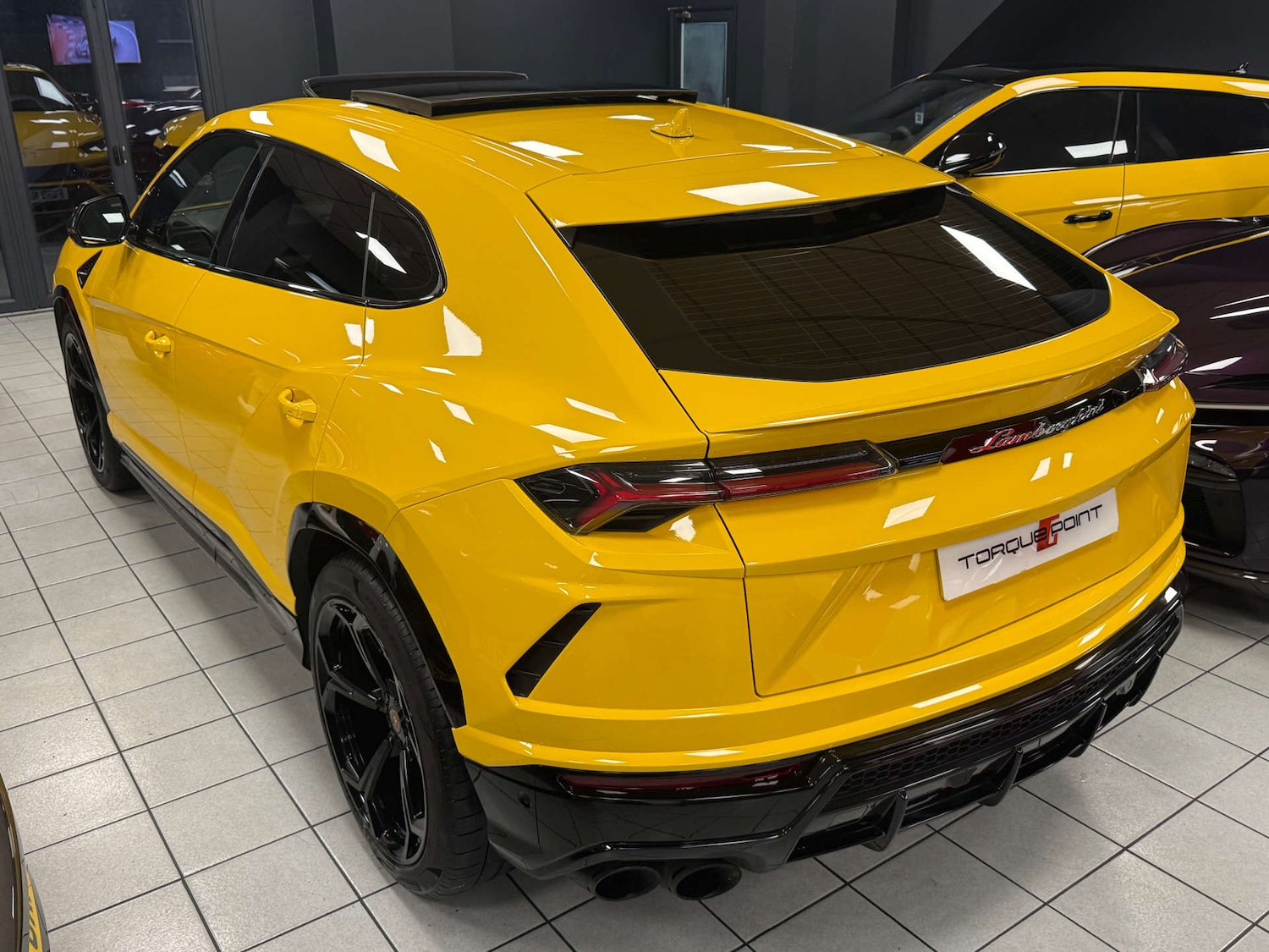 Used Lamborghini Urus 2019 for sale - 76973909: Photo 5
