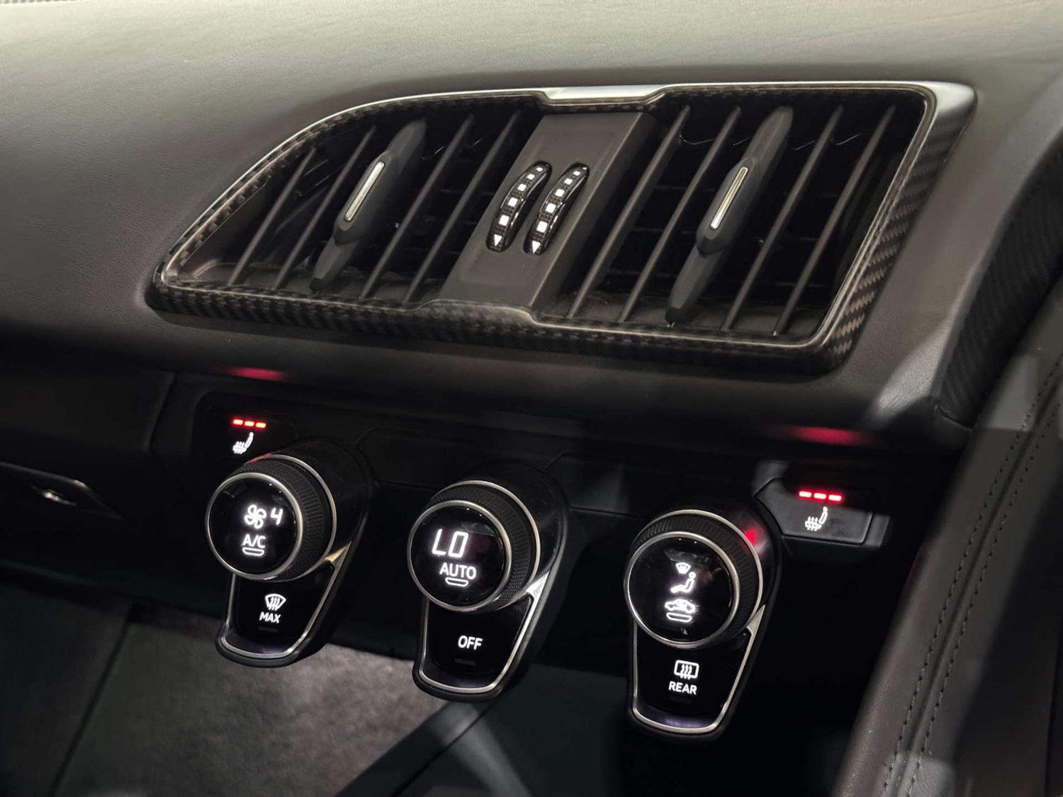 Used Audi R8 2015 for sale - 76601532: Photo 30