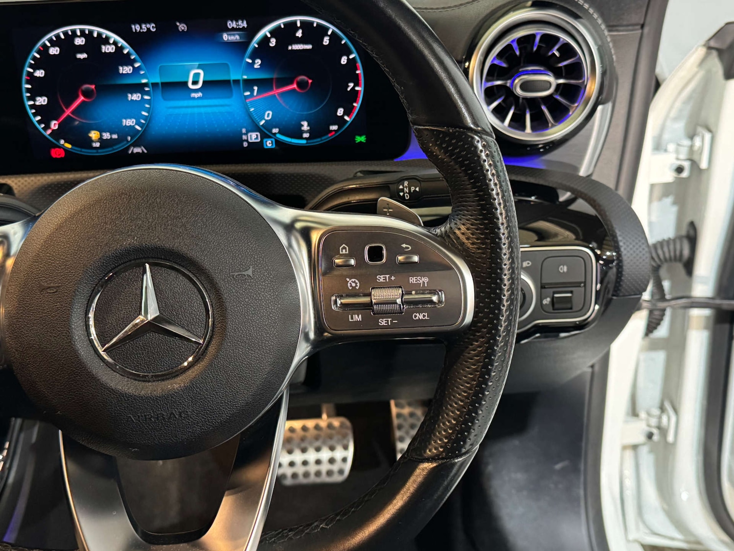 Used Mercedes-Benz CLA 2021 for sale - 76056634: Photo 22