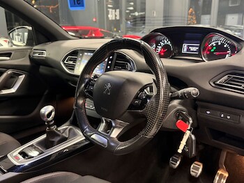 Used Peugeot 308 2016 for sale - 78811499: Photo
