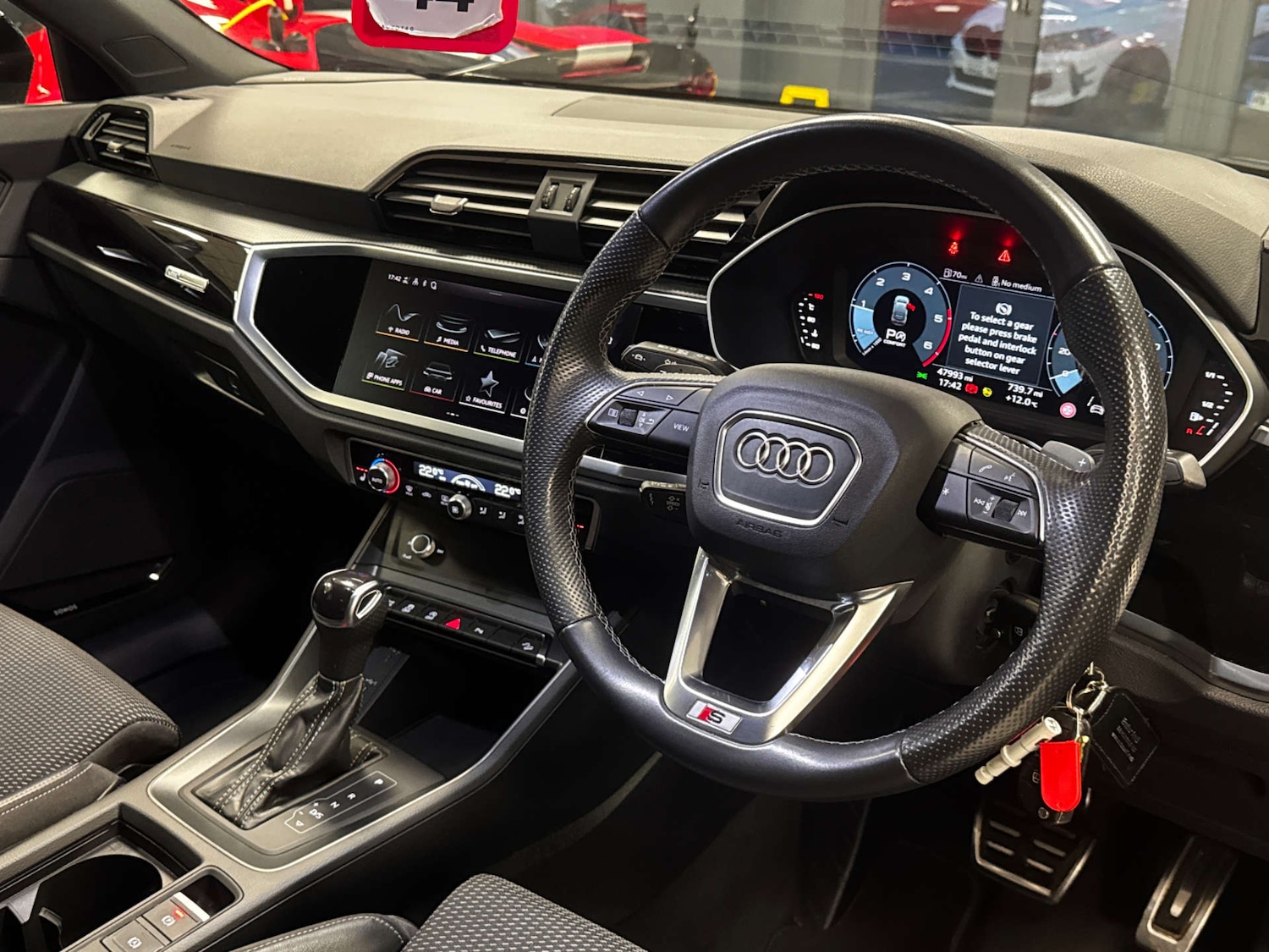 Used Audi Q3 2022 for sale - 77632642: Photo 2