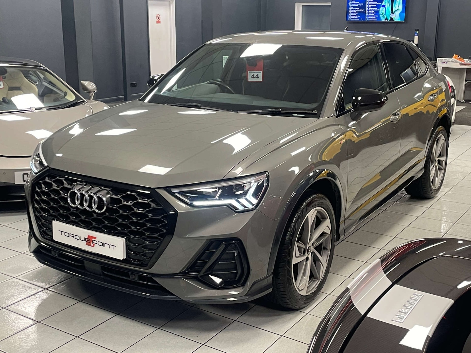 Used Audi Q3 2022 for sale - 77632642: Photo 6