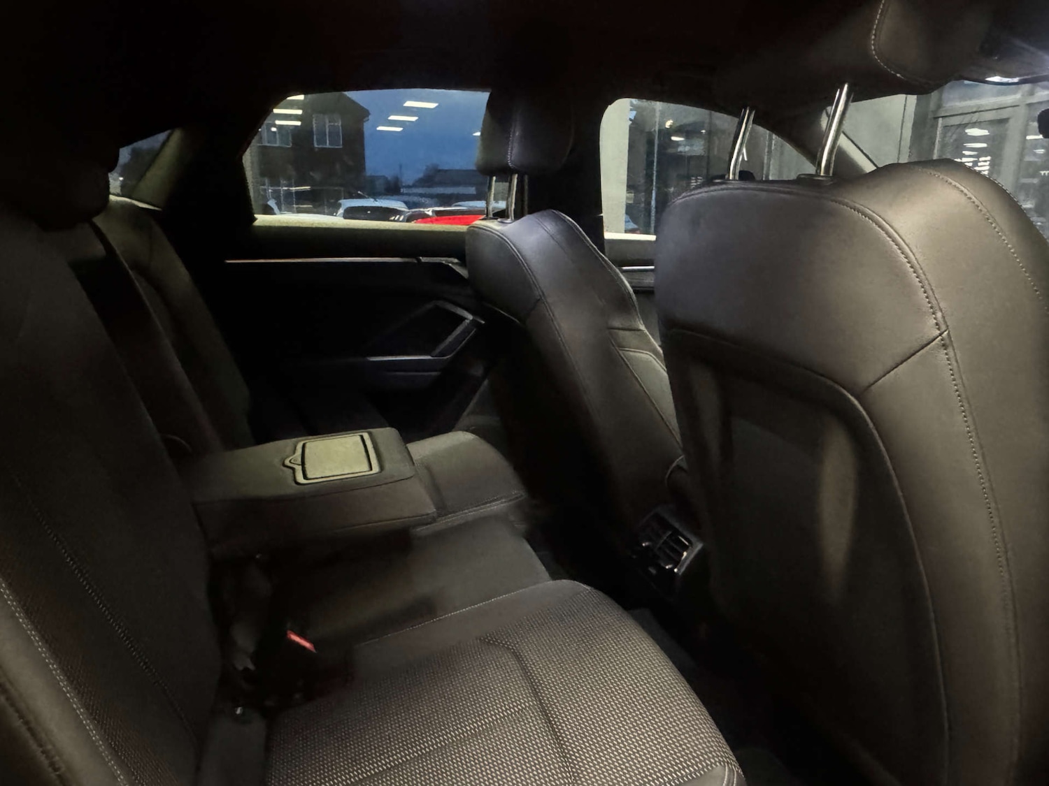 Used Audi Q3 2022 for sale - 77632642: Photo 9