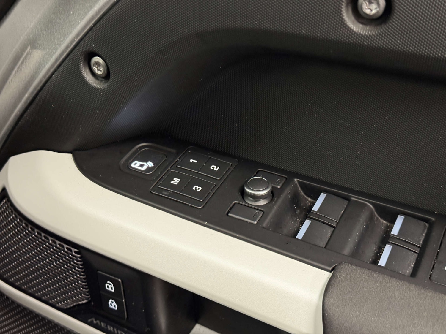 Used Land Rover Defender 2020 for sale - 77276728: Photo 27