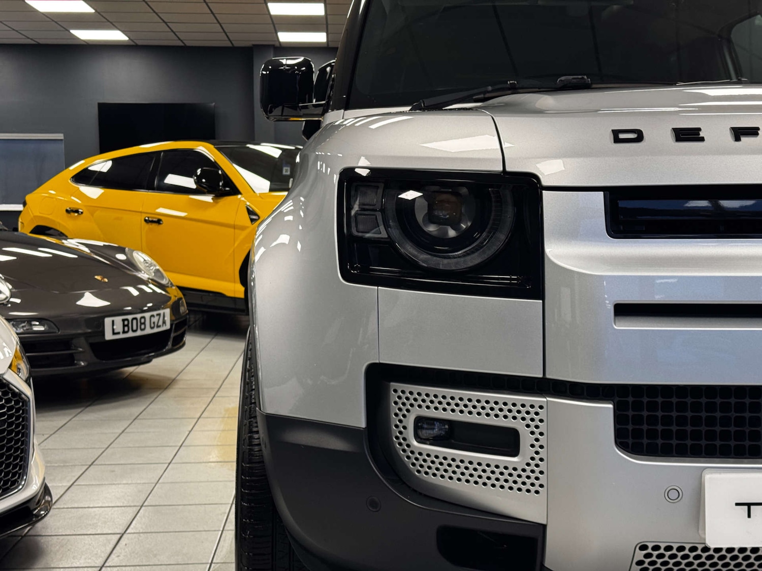 Used Land Rover Defender 2020 for sale - 77276728: Photo 38