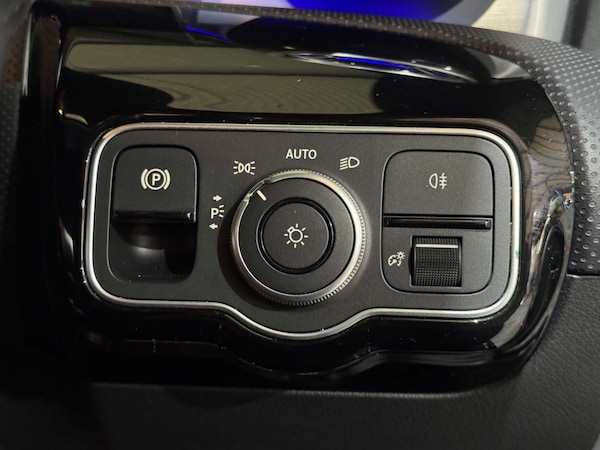 Used Mercedes-Benz CLA 2023 for sale - 76305794: Photo 36