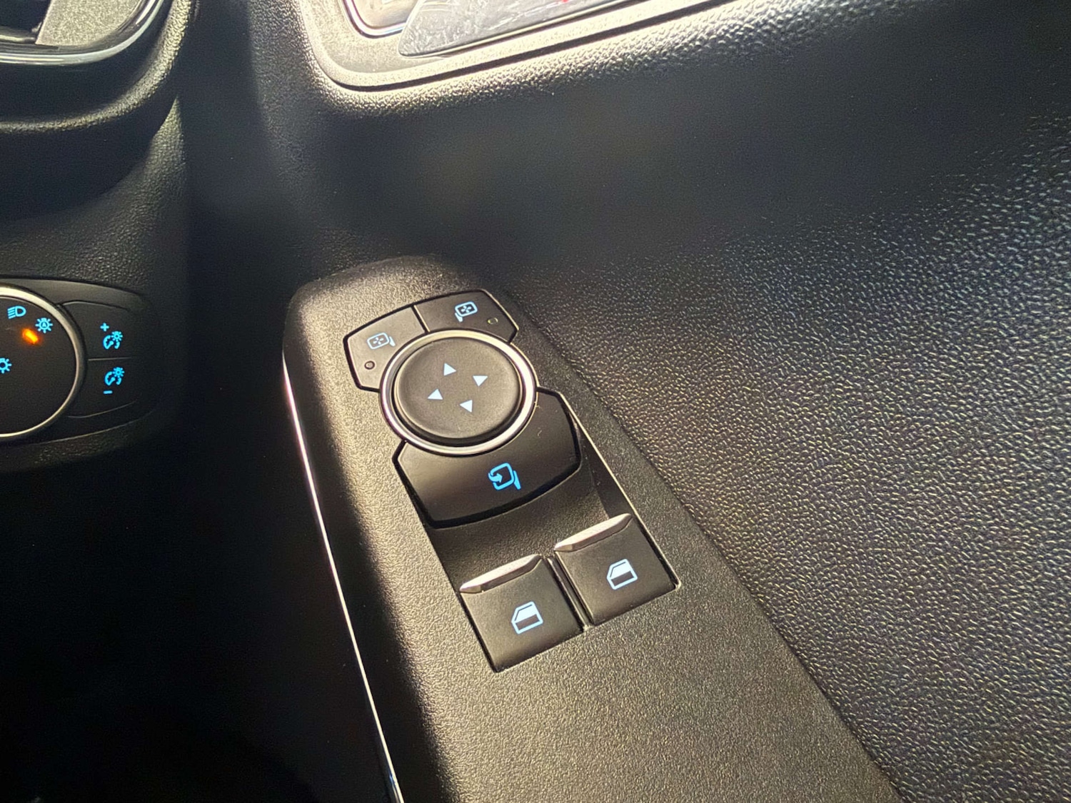 Used Ford Fiesta 2019 for sale - 77836405: Photo 29