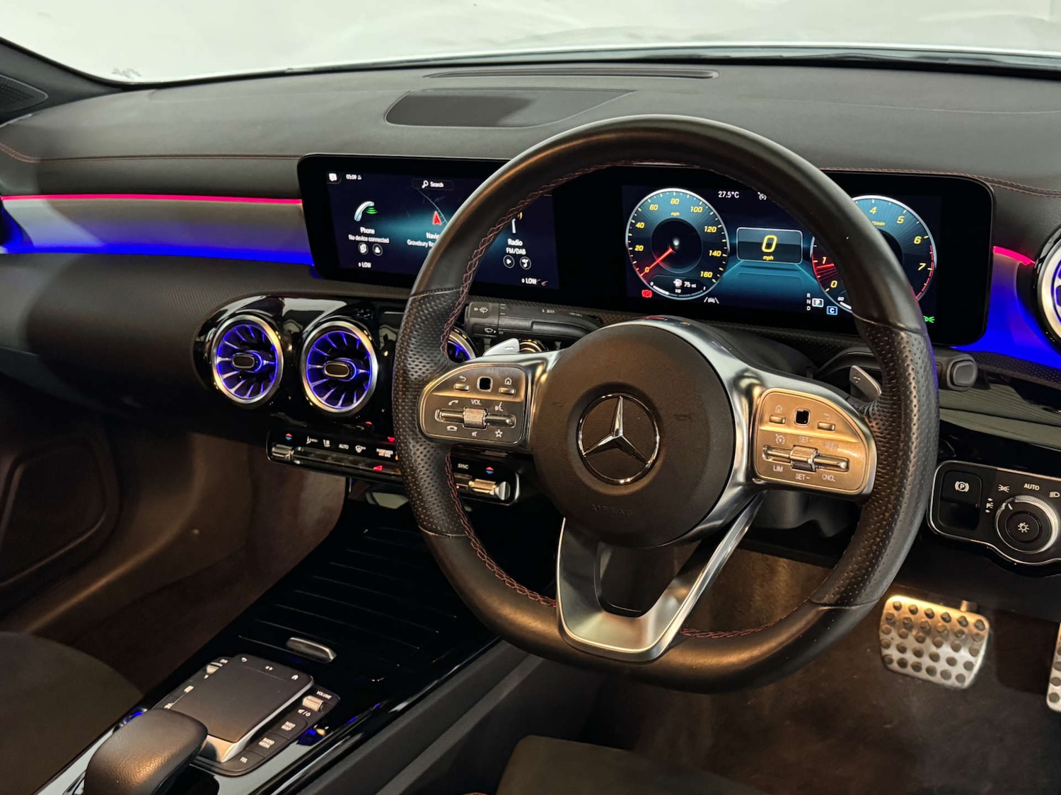 Used Mercedes-Benz CLA 2023 for sale - 76533561: Photo 2