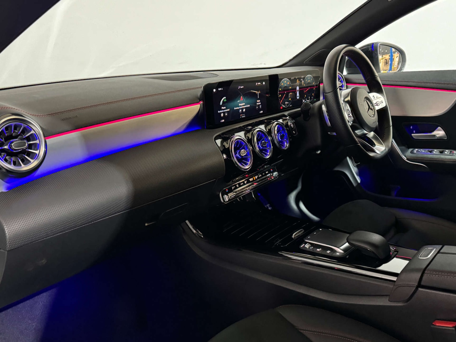 Used Mercedes-Benz CLA 2023 for sale - 76533561: Photo 28