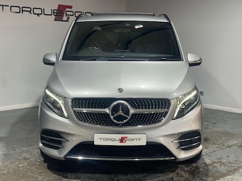 Used Mercedes-Benz V-Class 2019 for sale - 79025265: Photo
