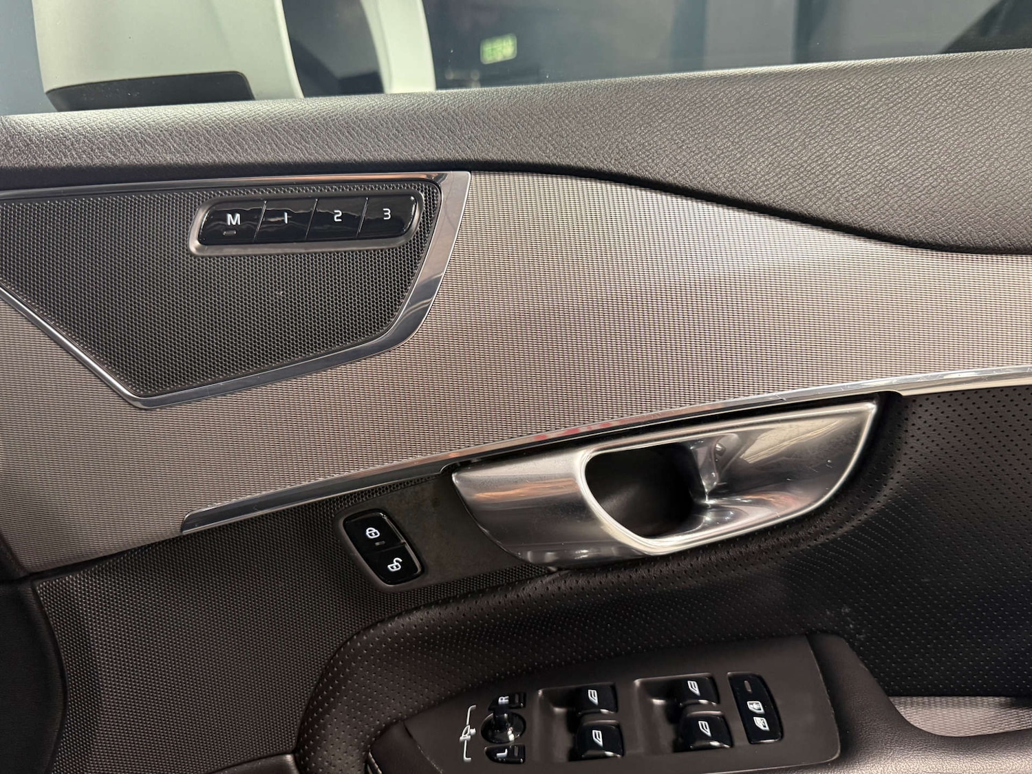 Used Volvo XC90 2017 for sale - 77850666: Photo 26