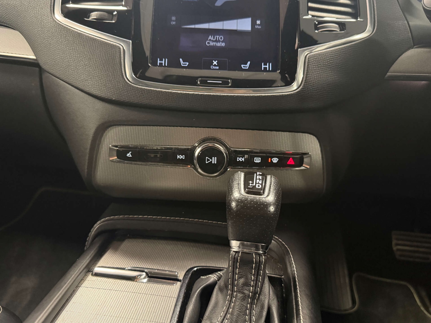 Used Volvo XC90 2017 for sale - 77850666: Photo 28