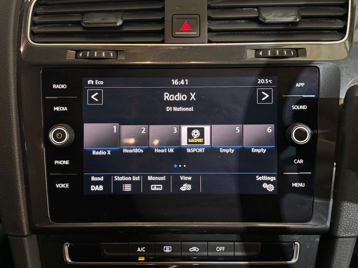 Used Volkswagen Golf 2018 for sale - 76601554: Photo 17