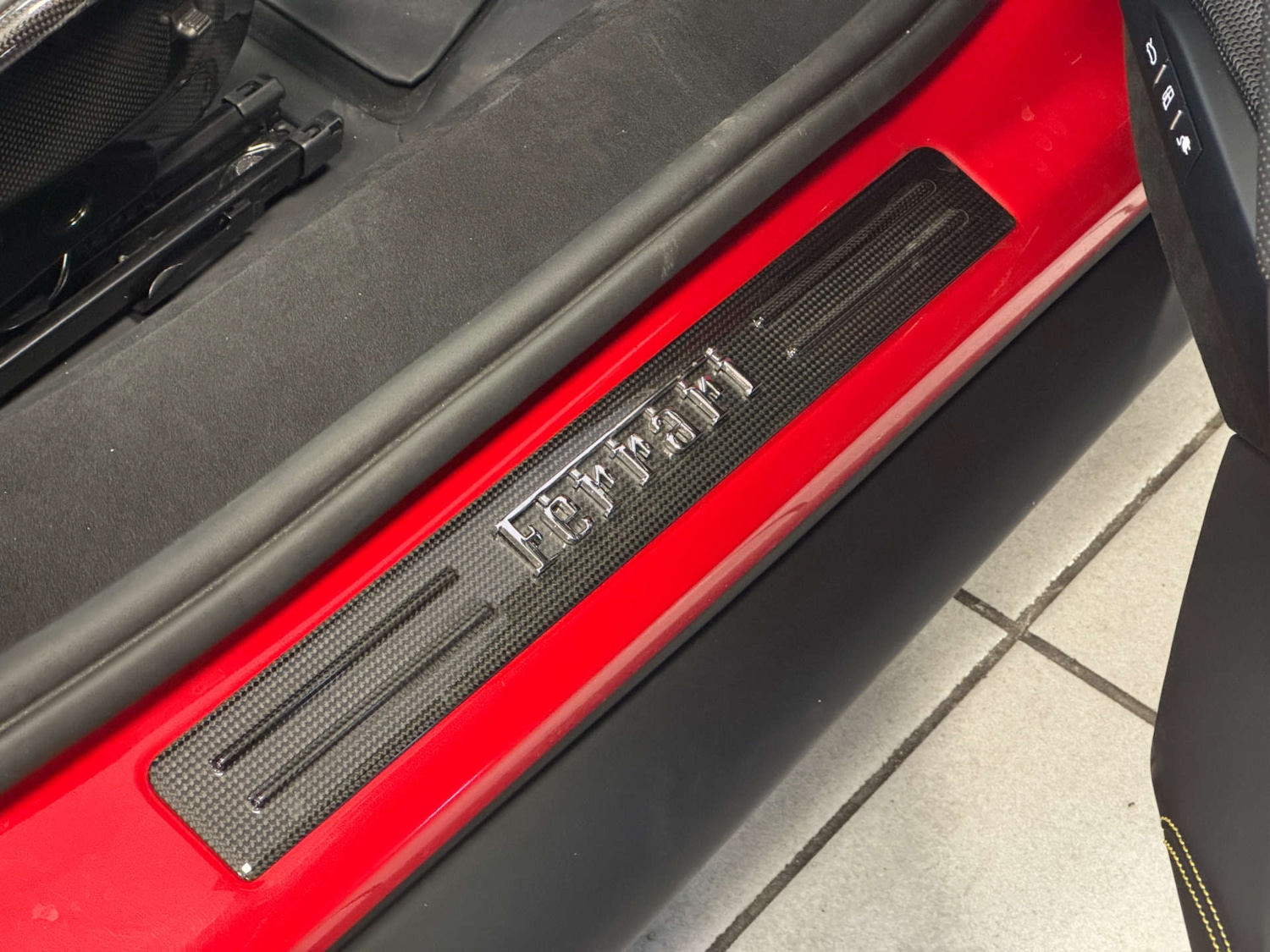 Used Ferrari 296 GTS 2023 for sale - 78182015: Photo 23