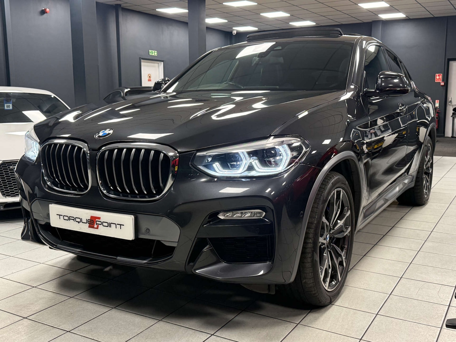 Used BMW X4 2019 for sale - 77370970: Photo 4