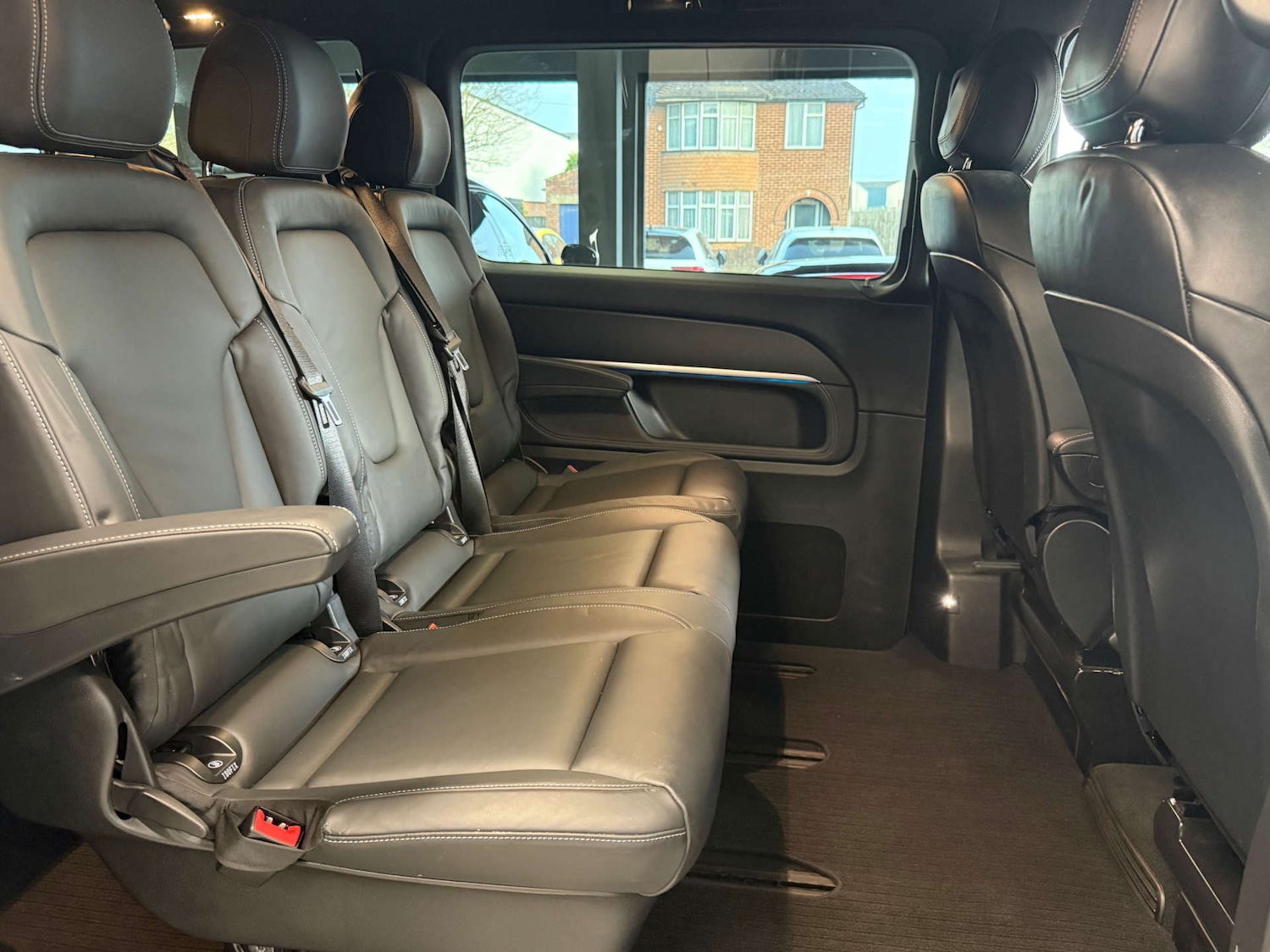 Used Mercedes-Benz V-Class 2019 for sale - 77766976: Photo 14