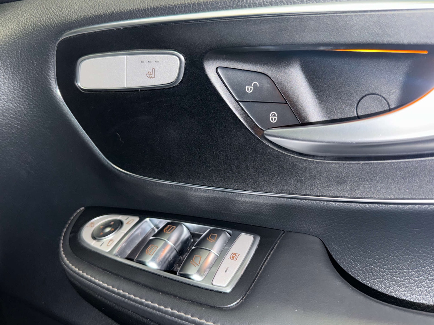 Used Mercedes-Benz V-Class 2019 for sale - 77766976: Photo 29