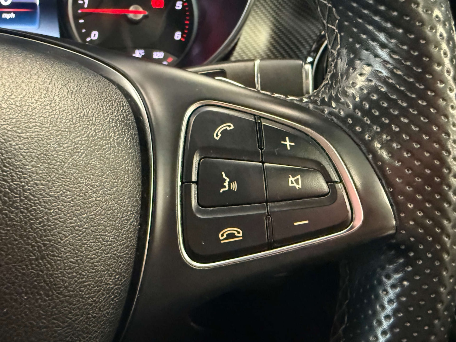 Used Mercedes-Benz V-Class 2019 for sale - 77766976: Photo 32