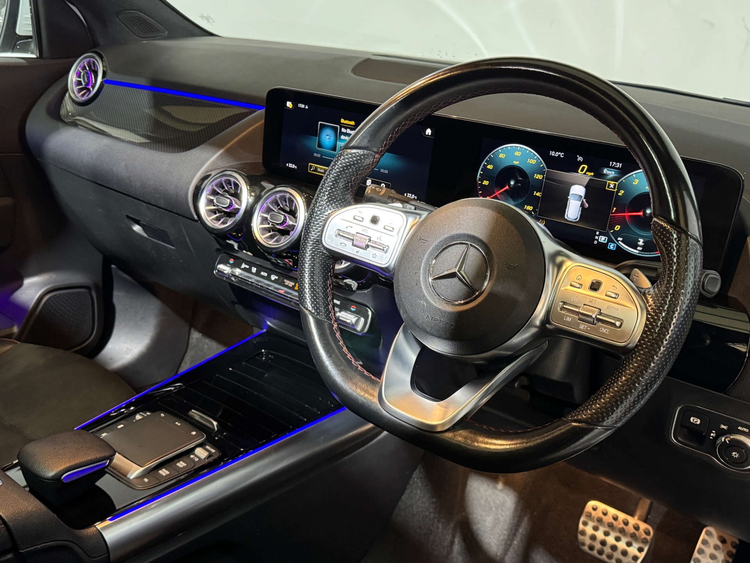 Used Mercedes-Benz GLA 2021 for sale - 76601800: Photo 2