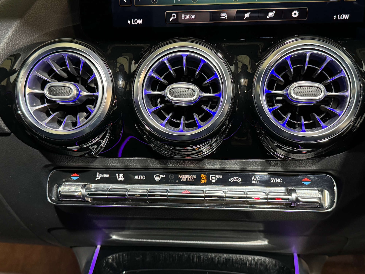 Used Mercedes-Benz GLA 2021 for sale - 76601800: Photo 25