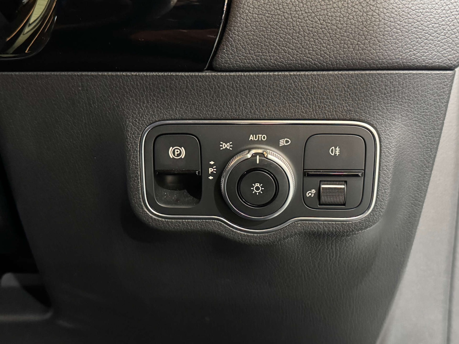 Used Mercedes-Benz GLA 2021 for sale - 76601800: Photo 26