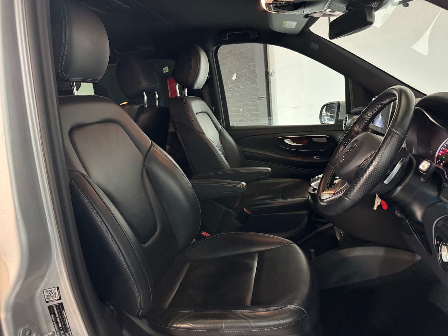 Used Mercedes-Benz V-Class 2020 for sale - 76056641: Photo 11