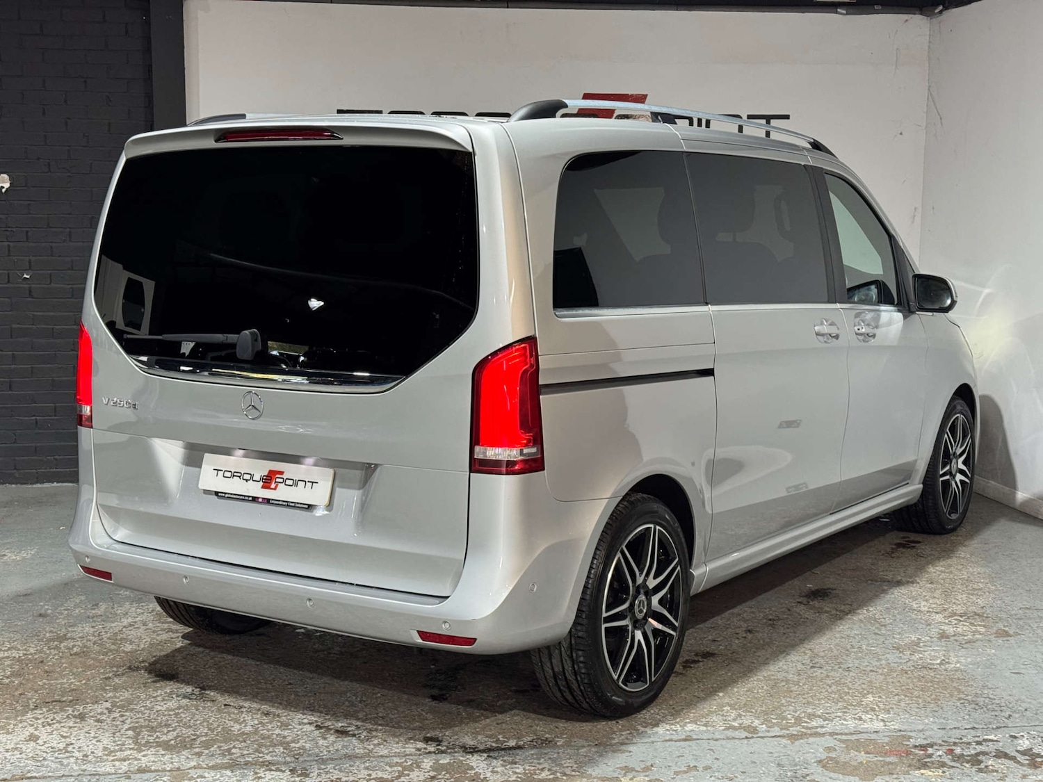 Used Mercedes-Benz V-Class 2020 for sale - 76056641: Photo 3