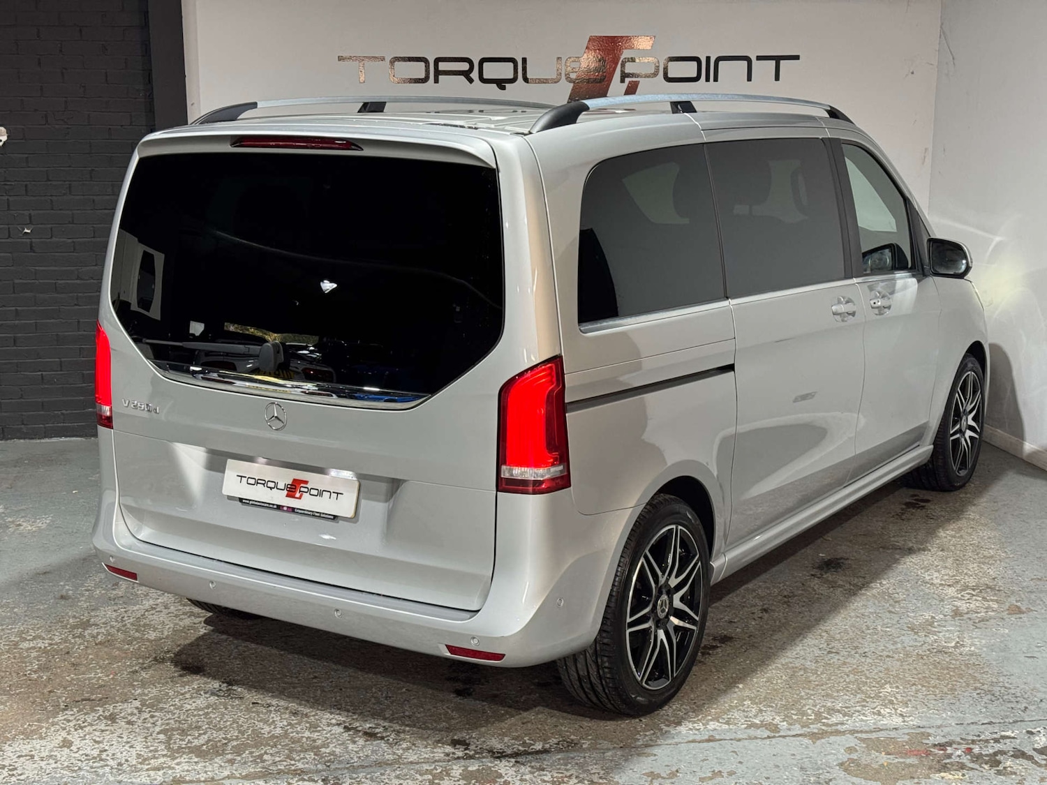 Used Mercedes-Benz V-Class 2020 for sale - 76056641: Photo 32