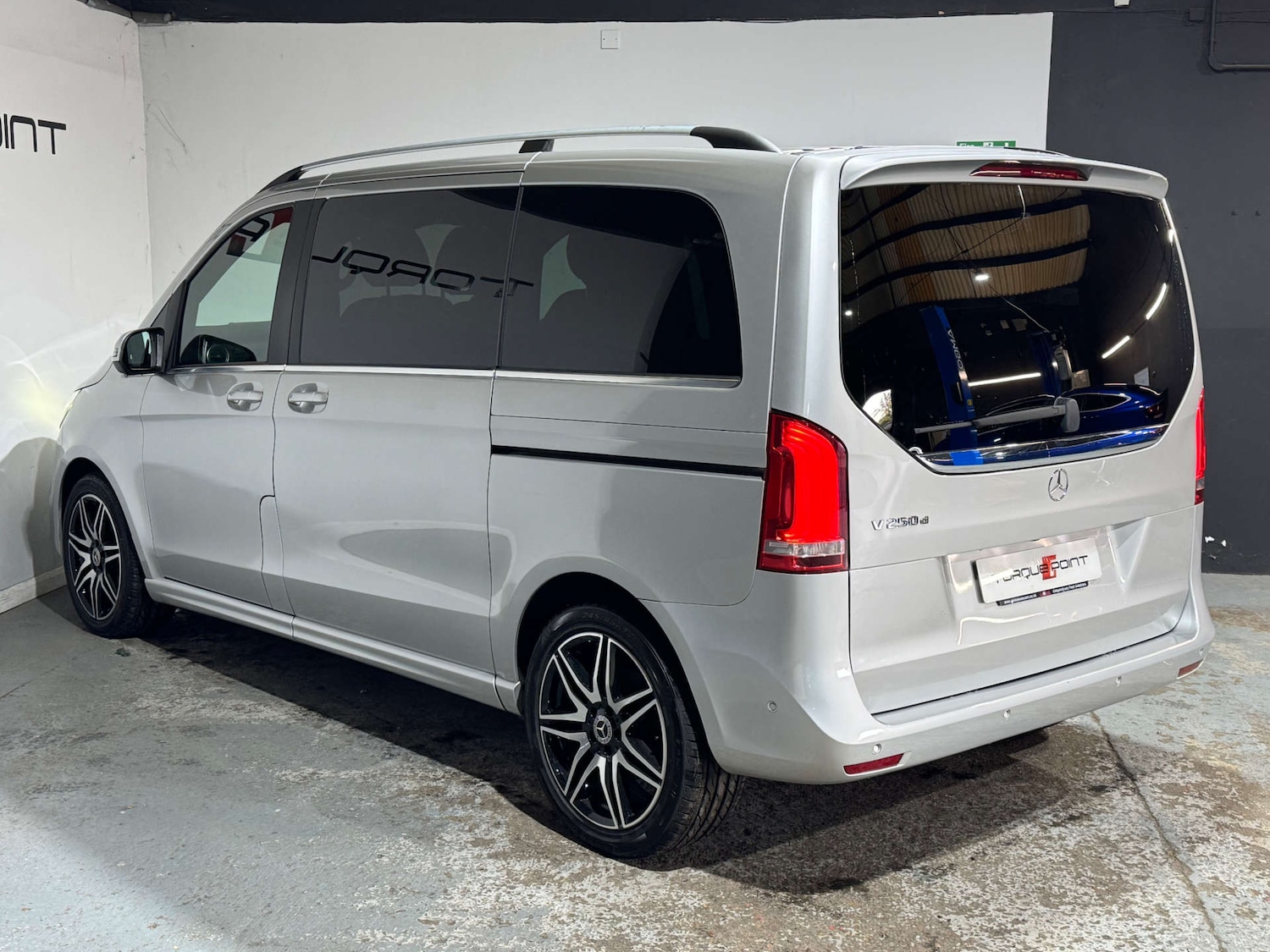 Used Mercedes-Benz V-Class 2020 for sale - 76056641: Photo 9