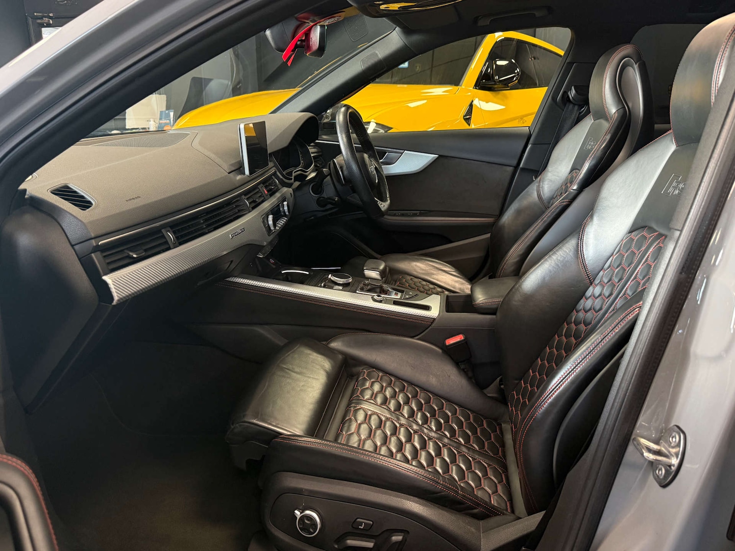 Used Audi A4 2018 for sale - 76934892: Photo 15