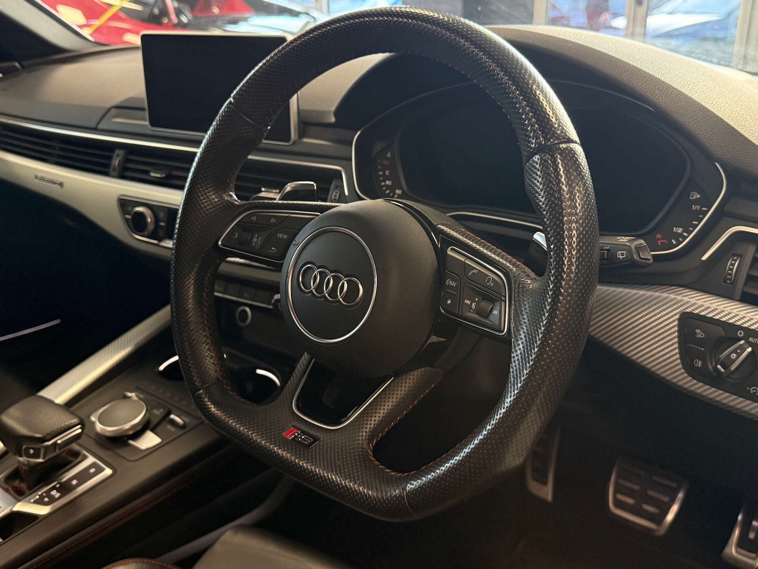 Used Audi A4 2018 for sale - 76934892: Photo 2