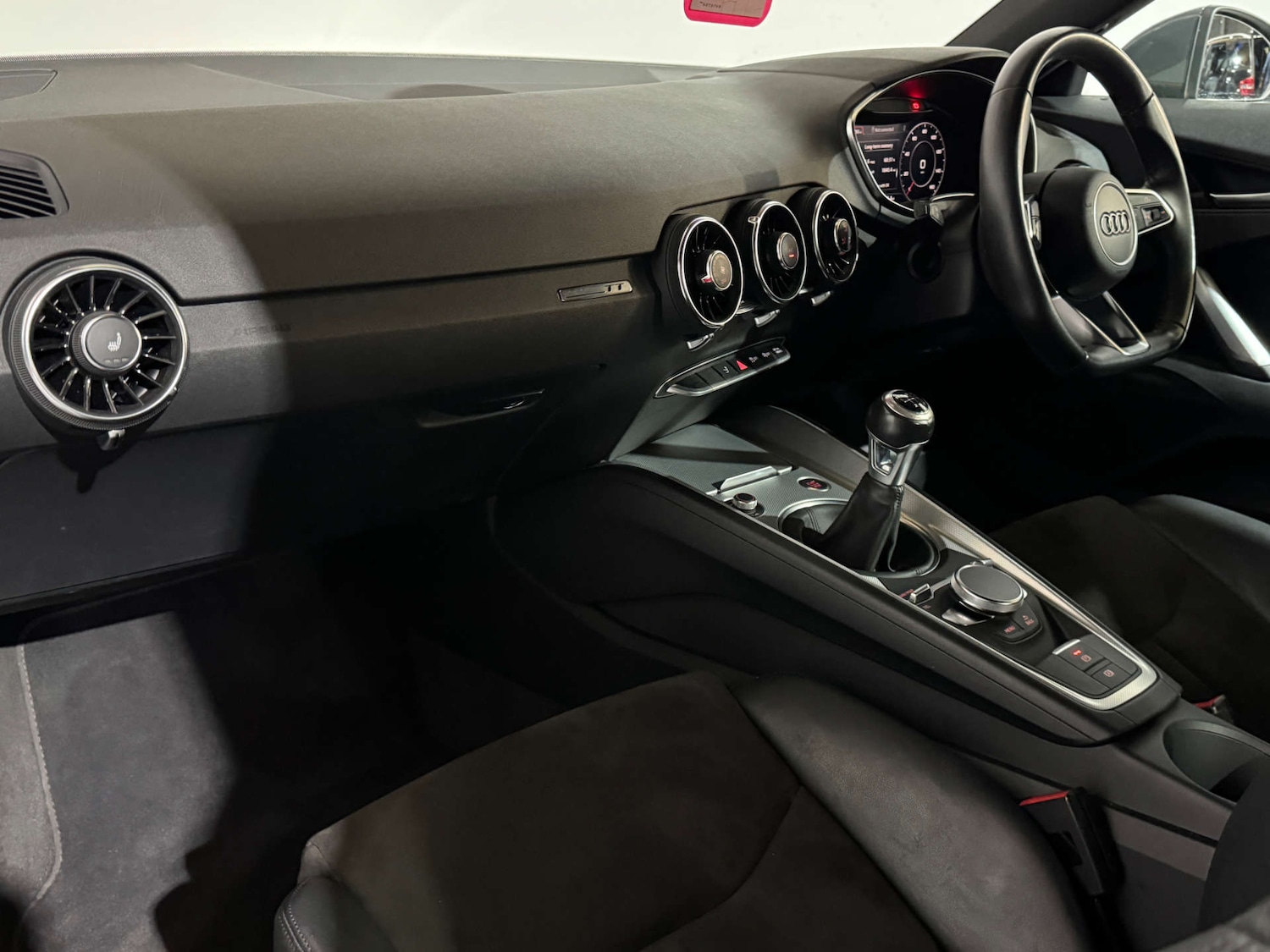 Used Audi TT 2016 for sale - 76437914: Photo 27