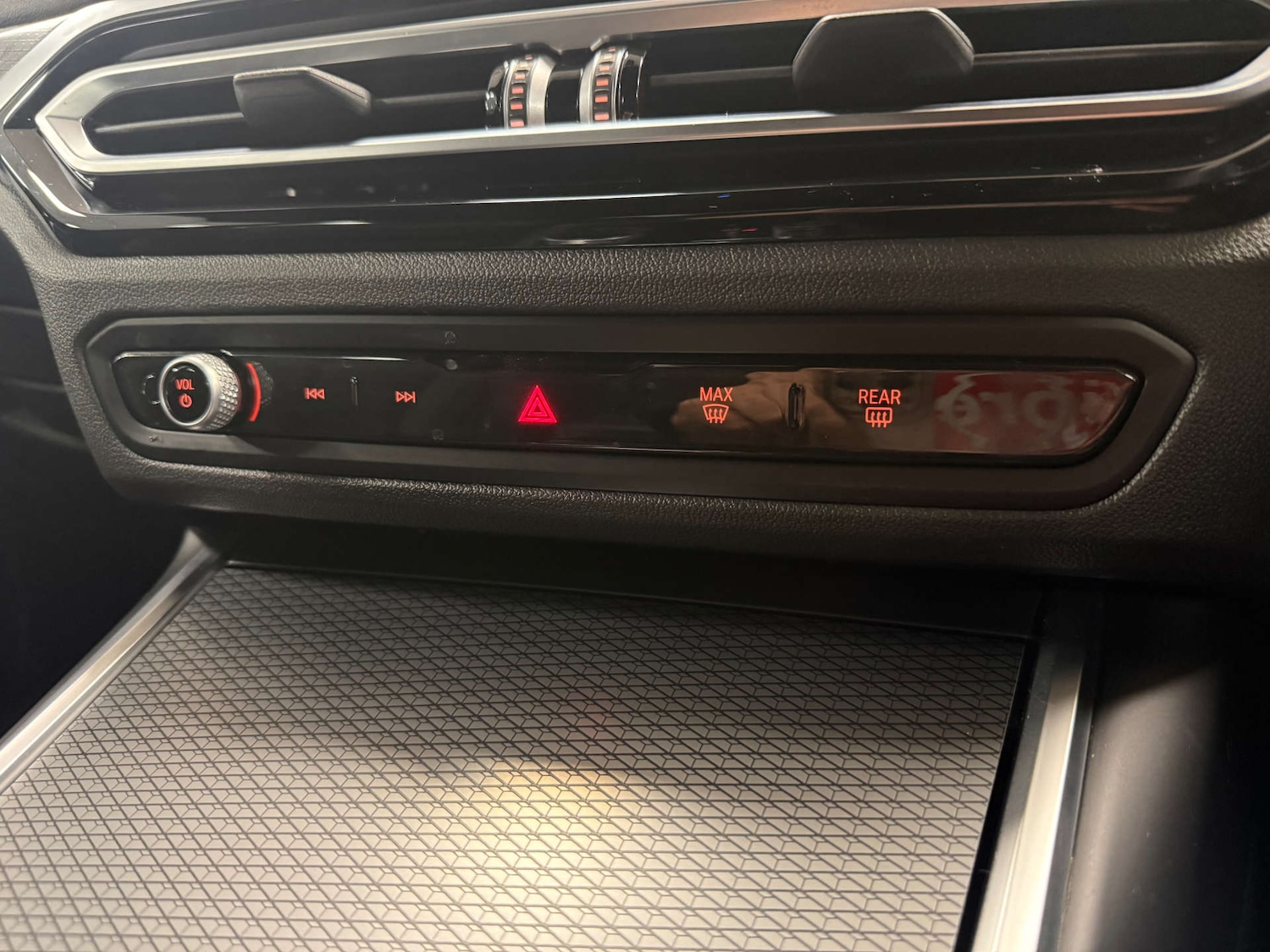 Used BMW 3 Series 2022 for sale - 77022472: Photo 21